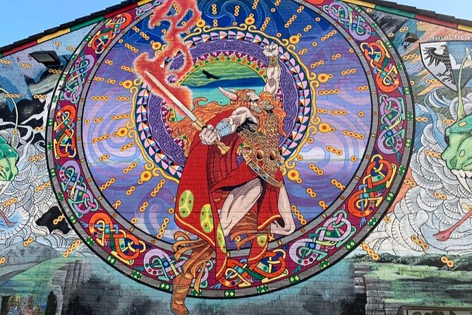 Cab Tours Belfast Famous Black taxi tours 2 hrs The Troubles - Belfast’s Troubles: A Focused History Tour in a Black Taxi