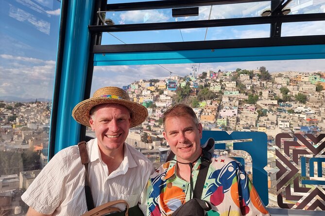 Cable Car Experience: a shared Walking Tour of CDMX Hidden Spots - Traveling Around Mexico City on the Metro