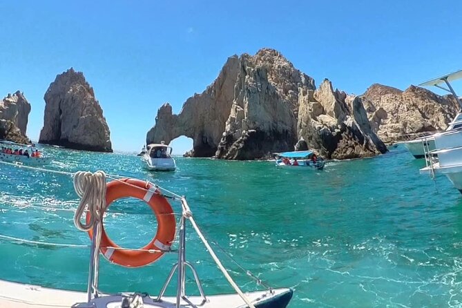 Cabo Blue Snorkeling Cruise, Open Bar and Lunch in Cabo San Lucas - The Iconic Arch and Photo Opportunities
