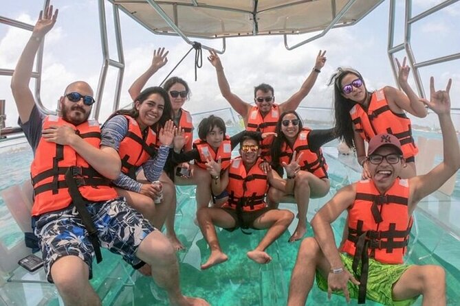 Cabo Clearboat Tour to the Arch with Transportation - Key Points