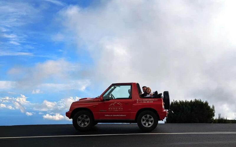 Cabo Girão Skywalk in 3h: Private Jeep Experience + C. Lobos - Convenient Pickup, Drop-off, and Personal Attention