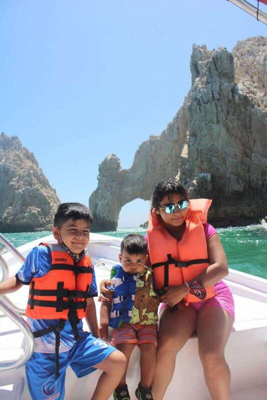 Cabo Glass-Bottom Boat  Arch, Marine Life & Scenic Views - Marine Life and Underwater Views through the Glass Bottom