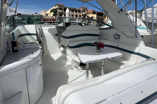 Cabo San Lucas 34ft Private Yacht with Drinks Included - Snorkeling and Photo Opportunities