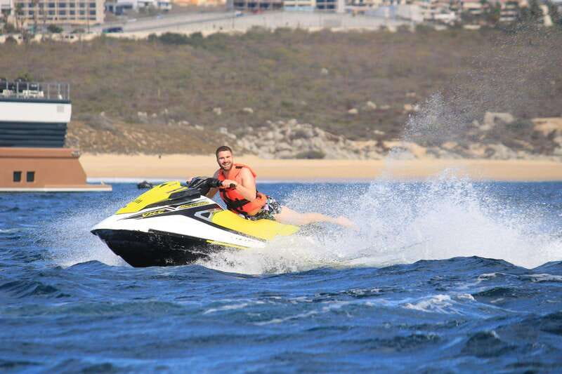 Cabo San Lucas Bay: Guided Jet Ski 30 minutes Rental - Limitations and Precautions