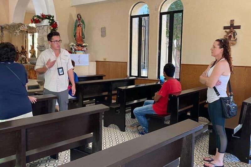 Cabo San Lucas: Cabo History Walk - Visiting Iconic Landmarks: The Parish of Saint Luke and the Main Square