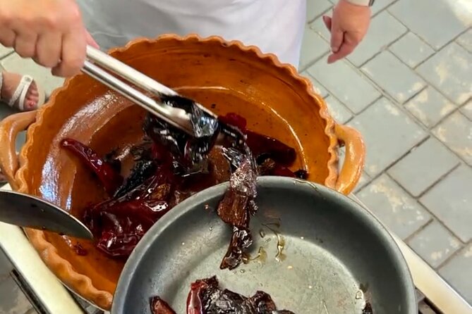 Cabo San Lucas Mexican Cooking Class Experience and Local Markets - Enjoying a Hearty Mexican Lunch with Beverages