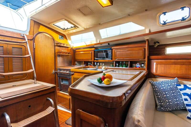 Cabo San Lucas: Private 38-Foot Sailing Boat - Unforgettable Sunset Sailing on a Private 38-Foot Boat in Cabo San Lucas