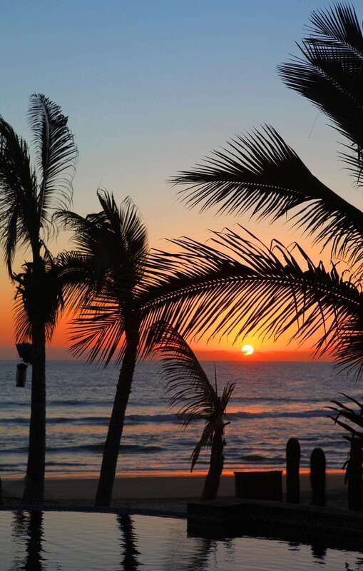 Cabo San Lucas: Private Jeep Tour to Todos Santos - Discovering Todos Santos’ Artistic and Cultural Spirit