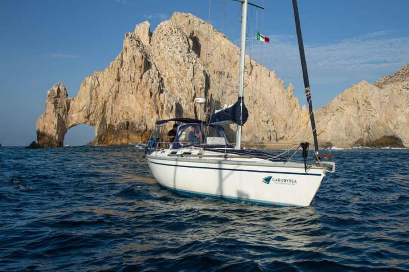 Cabo San Lucas: Private Sailing Tour with Open Bar - Sunset Cruise: Watching the Sky Turn Brilliant