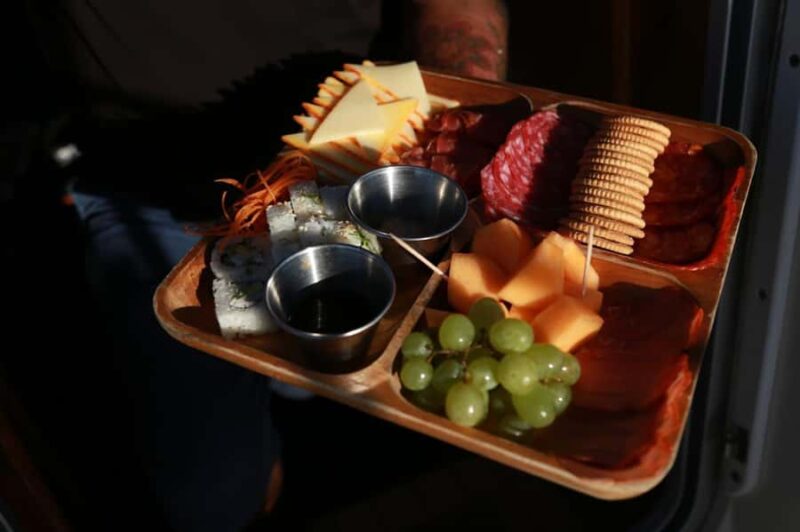 Cabo San Lucas: Private Sailing Tour with Open Bar - Onboard Dining and Premium Open Bar