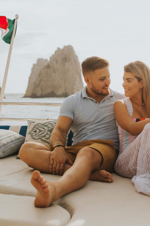 Cabo San Lucas: Romantic Dinner on a Private Yacht - Additional Fees and Considerations