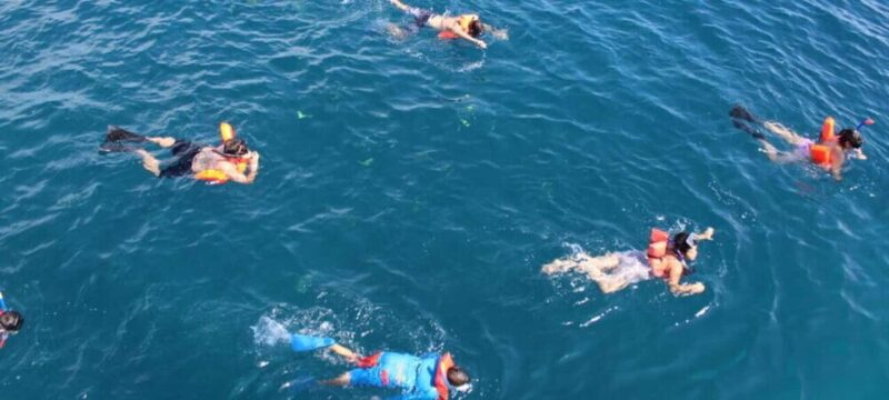 Cabo San Lucas: Snorkel Fun Cruise & Breakfast - Scenic Departure and Views of Cabo San Lucas