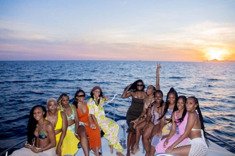 Cabo San Lucas: Sunset Cruise Experience - Vibrant Sunset with Orange, Red, and Rose Hues