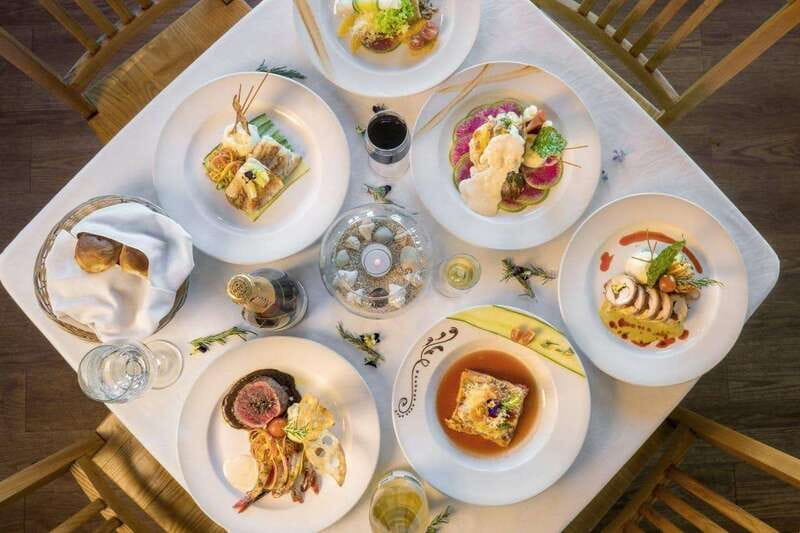 Cabo San Lucas: Sunset Premier Dinner & Show Cruise - Practical Details and Additional Inclusions