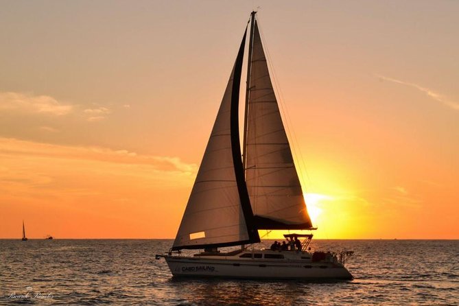 Cabo San Lucas Sunset Sailing Shared Cruise - Key Points