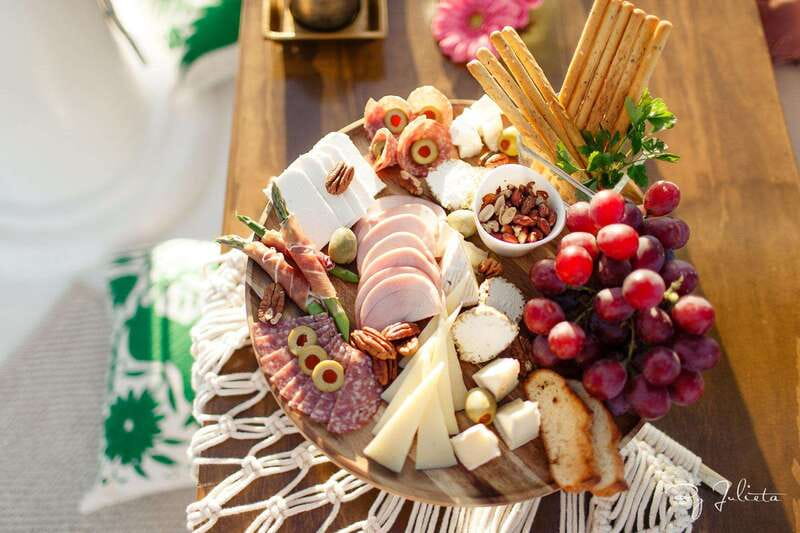 Cabo San Lucas: Sunset Yacht Cruise w/Chef Dinner & Open Bar - Accessibility and Practical Details