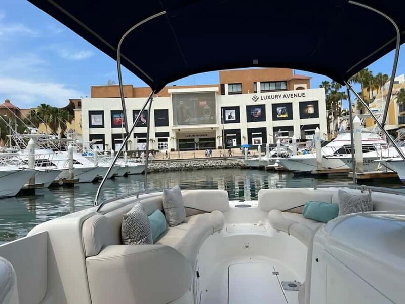 Cabo Yacht Tour to Lovers or Pelícano Beach + Beach Time - Key Points
