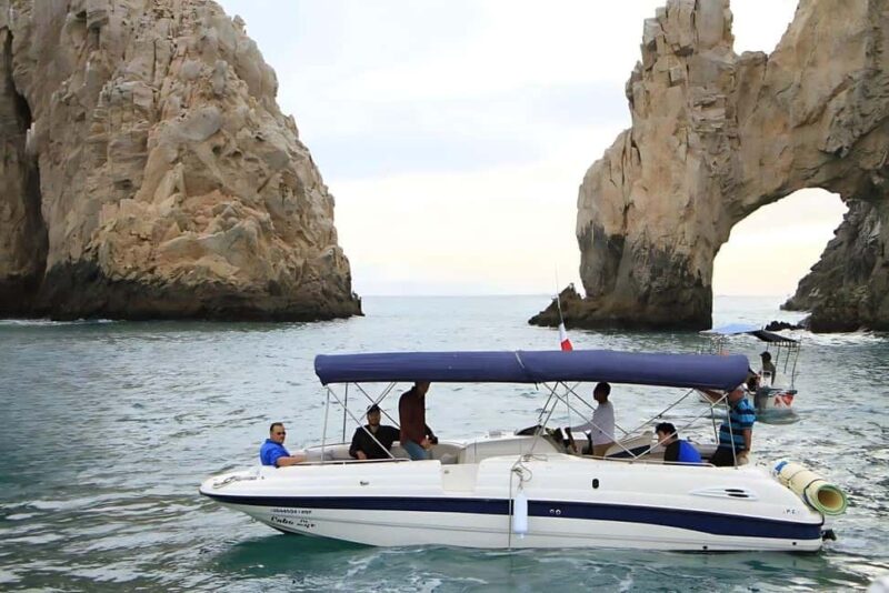 Cabo Yacht Tour to Lovers or Pelícano Beach + Beach Time - Scenic Yacht Cruise Along Cabo’s Coastline