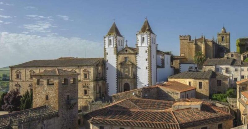 Caceres: Highlights, History and Jewish Quarter Walking Tour - Exploring Cáceres’ Intramural History