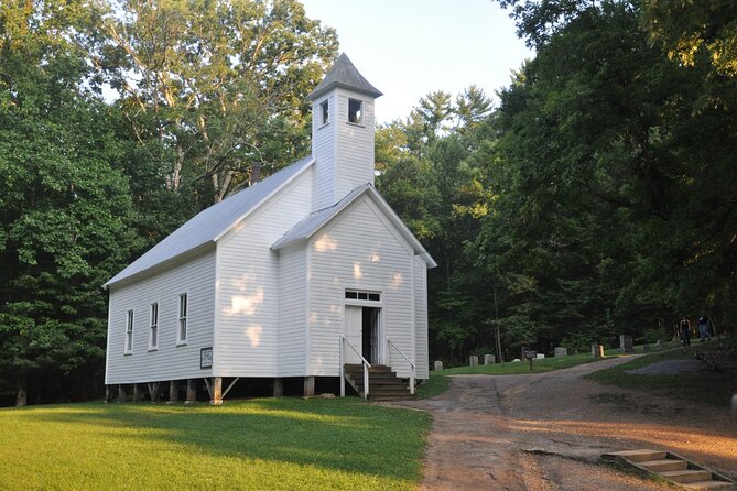 Cades Cove Sightseeing Self-Guided Driving Audio Tour - The Stops and Their Stories