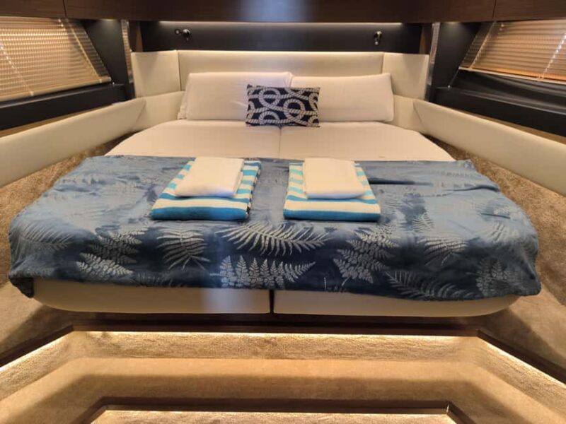 Cádiz: Bay of Cádiz Luxury Motor Boat Cruise - Who Will Appreciate This Cruise the Most