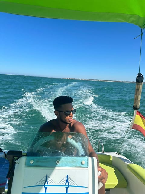 Cadiz: Boat Rental Without License - Key Points