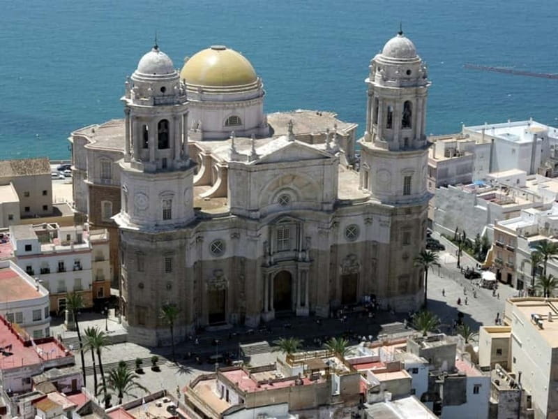 Cadiz: Enigmas City Tour - Key Points