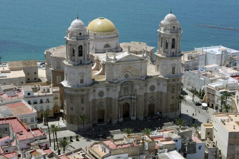 Cadiz: Medieval Tour - Exploring Cadiz’s Walled Quarter of Almohad Origin