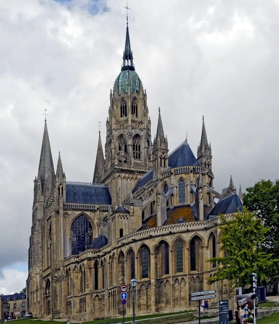 Caen: Guided Tour of Caen and Bayeux - Practical Tips and Additional Services