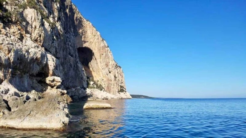 Cagliari: 3-Hour Luxury Boat Tour with Snorkeling - Discover Sardinia’s Coastline on a 3-Hour Luxury Boat Tour