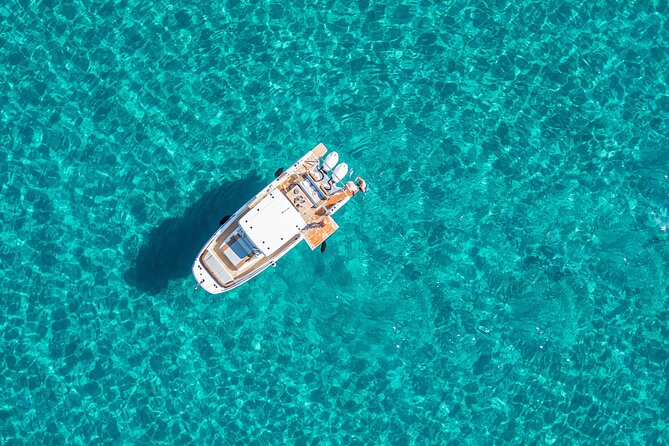 Cagliari 3 Hours Luxury Motorboat Tour - Wine and Snorkeling - The Boat: Comfortable and Well-Equipped