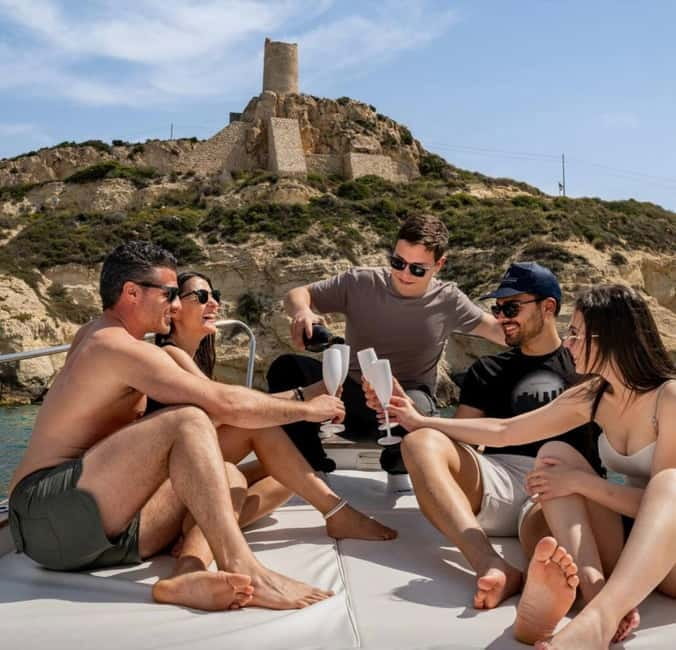 Cagliari la dolce vita escursione in catamarano - Explore Sardinia’s Coastal Beauty on a 3-Hour Catamaran Tour in Cagliari