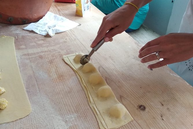 Cagliari Private Shore Excursion: Traditional Cooking Class with Lunch - Key Points