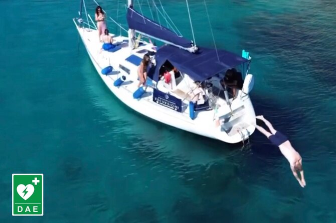 Cagliari: Sailing tour with 4 stops, snorkeling and Prosecco - Key Points