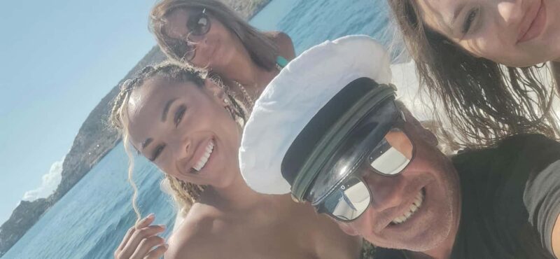 Cagliari: Sella del Diavolo Boat Magic Tour Drinks & Snacks - Sardinian Snacks and Aperitif on Board