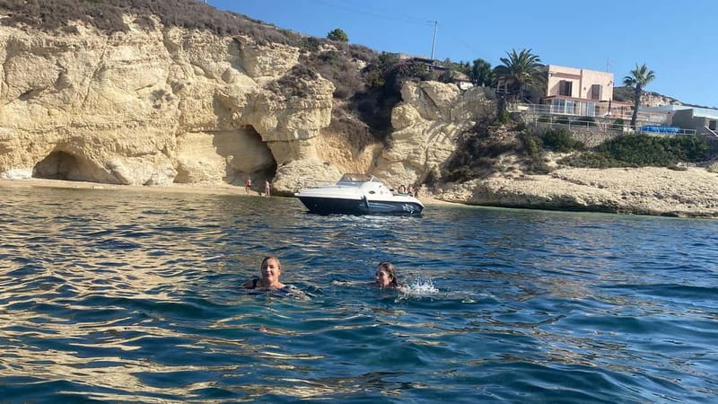 Cagliari: tour con 5 soste snorkeling e aperitivo - Cagliari: Snorkeling and Aperitif Tour - A Worthwhile Coastal Escape