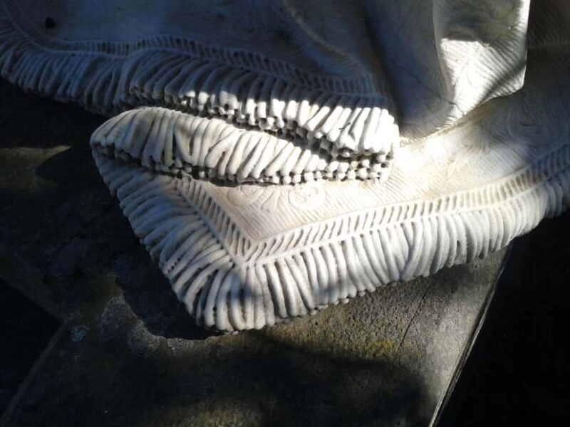 Cagliari: tour of the Monumental Cemetery of Bonaria - Key Points