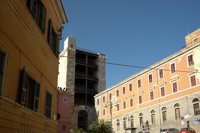 Cagliari Walking tour - Discovering the Torre dellElefante and Its Historical Significance