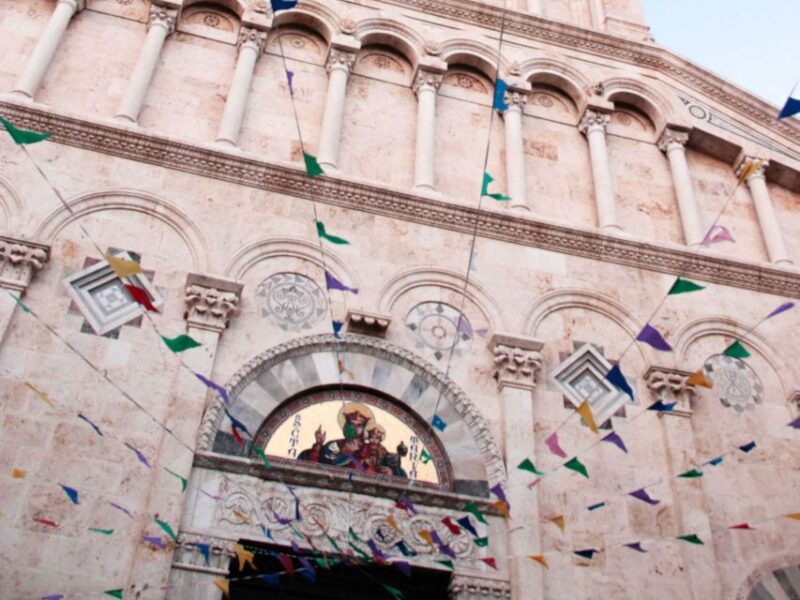 Cagliari: walking tour through the alleys of Castello - Stories, Legends, and Curiosities from the Guide