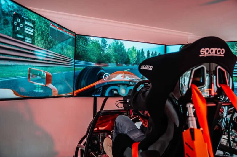 Cala d'Or: Sim Racing Experience with High-End Racing Simulators - The High-Performance Racing Simulators
