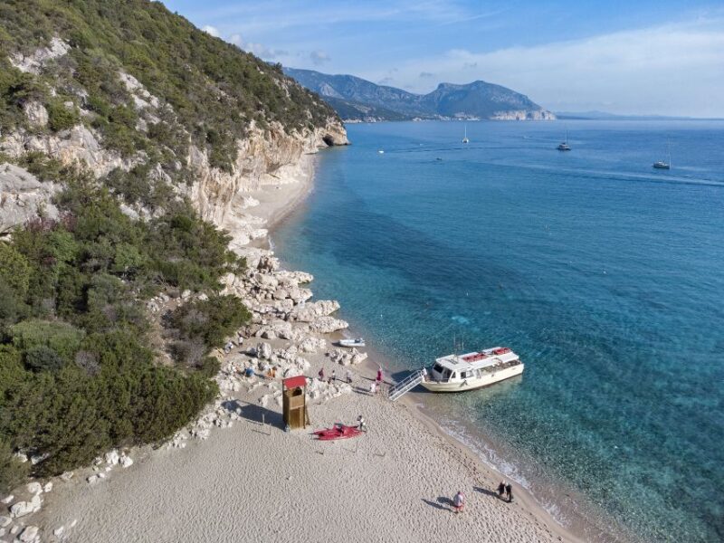 Cala Gonone: Boat ride to Cala Luna beach - Cala Luna Boat Tour: Is It Worth It?