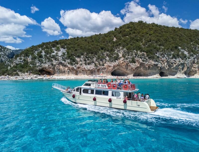 Cala Gonone:Cruise in the Gulf of Orosei with Cala Goloritzé - The Unique Experience of Cala Goloritzè