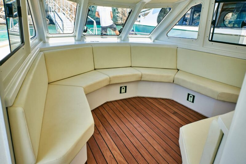 Cala Gonone:Cruise in the Gulf of Orosei with Cala Goloritzé - The Experience Provider: Nuovo Consorzio Trasporti Marittimi