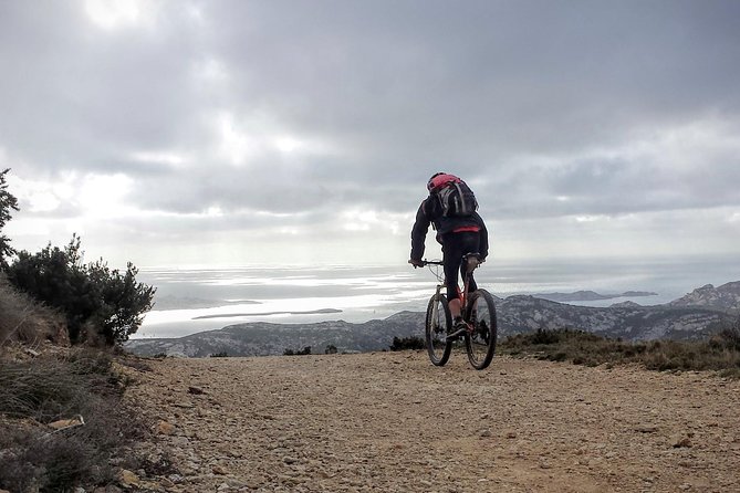 Calanques National Park integral - Starting Point at Plage de la Pointe Rouge