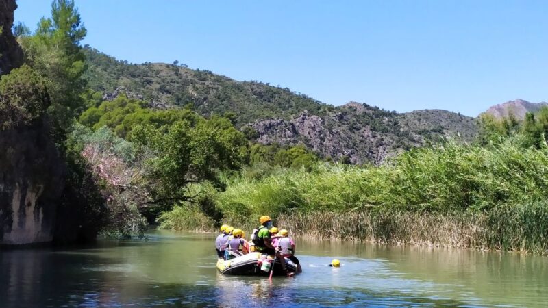 Calasparra: Almadenes Canyon Rafting with Caves and Rock Art - Pacing and Itinerary of the Rafting Tour