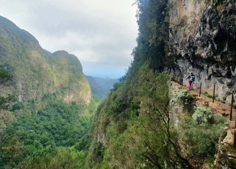 Caldeirão Verde: Queimadas PR9 Transfer Hike - Practical Logistics: Transfers and Pickups