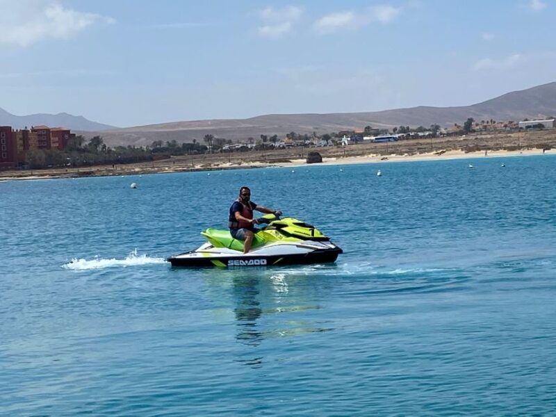 Caleta de Fuste: Jet Ski Circuit Experience - Physical Requirements and Accessibility Considerations