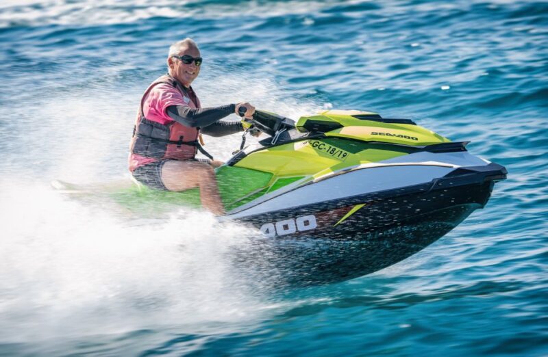 Caleta de Fuste: Jet Ski Circuit Experience - Expert Guides and Customer Service