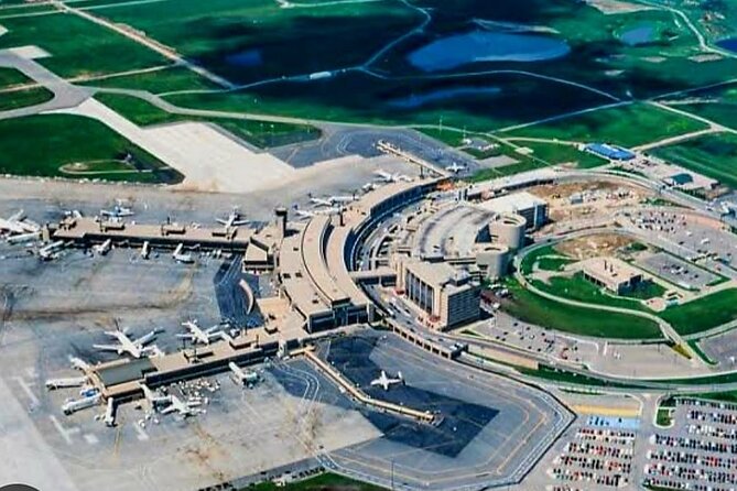 Calgary Airport to Banff and Beyond Transfer Service - Comfortable and Convenient Transfer from Calgary Airport to the Canadian Rockies