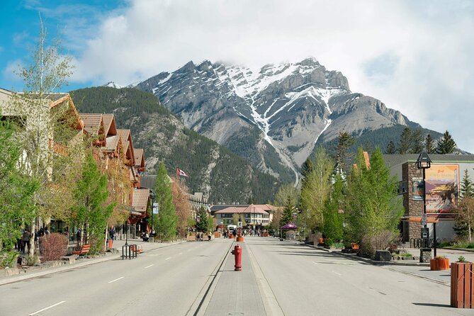 Calgary Airport to Canmore Private Transfer - The Experience of a Premium Private Service